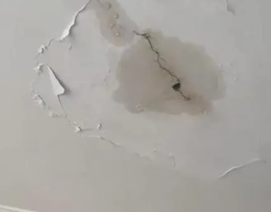 周口阳台漏水维修公司分享下屋面防水工程质量问题原因分析
